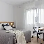 Terreo 10-12 Apartment