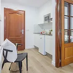 Terreo 10-12 Apartment *