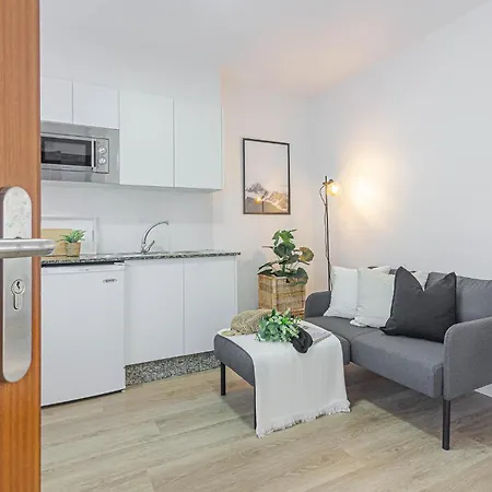 Appartement Terreo 10-12 *