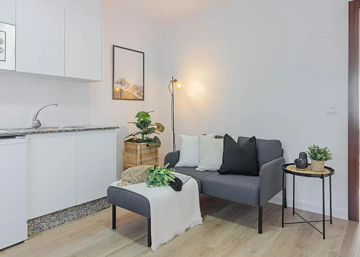 Terreo 10-12 Apartment *