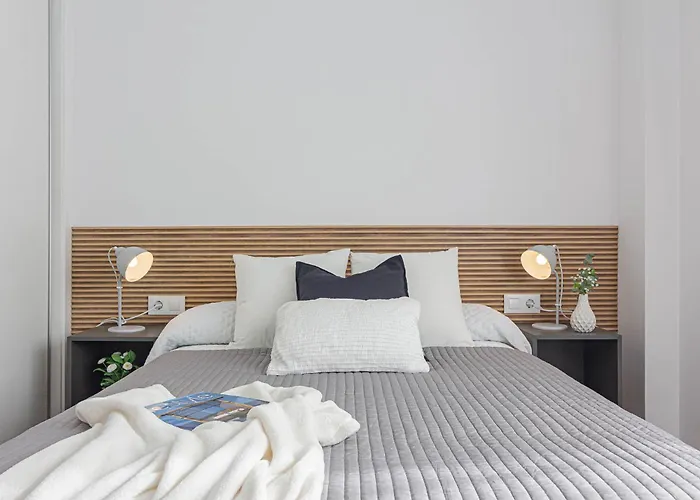 Apartment Terreo 10-12 *